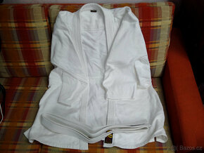 Kalhoty bunda vaťák kombinéza šála kimono stužky MP - 6
