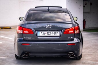 Lexus IS-F 5.0 V8 RWD AT8 - 6