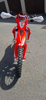 BETA Xtrainer 300 MY 2023 - 6