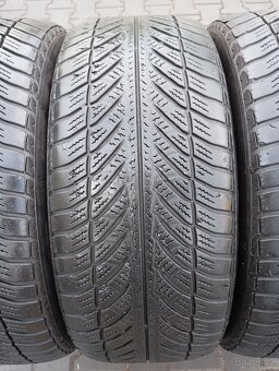 245/45/18 zimní pneu goodyear runflat - 6