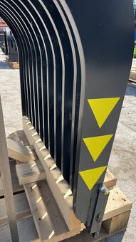 Demoliční drapák na bagr 15-25t - 6