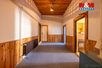 Prodej obchodního objektu, 1353 m², Louny, ul. Mírové náměst - 6