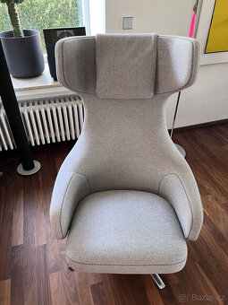 Křeslo VITRA Grand Repos s taburetem, oblázkově šedá - 6