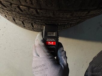 Zimní pneu Nokian + Hankook 205/65R16C - 6