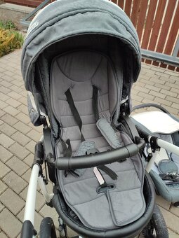 Dětský kočárek - 6
