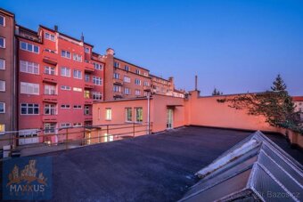 Pronájem kancelářských prostor (220 m2), ul. V Olšinách, Pra - 6