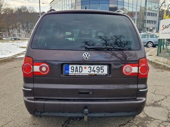 Volkswagen Sharan, 2,0TDi 103kw 7míst rok 2008 - 6