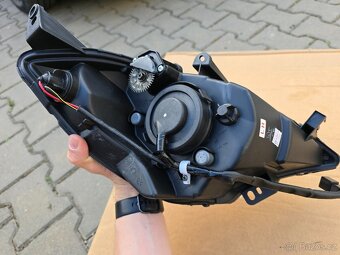 Nové světlo Peugeot Satelis 125 2 levé 1x pravé - 6