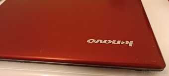Lenovo IdeaPad Z560 i3, 230GB SSD, nVidia 310M - 6