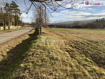 prodej stavebního pozemku, obec Všeradice, okr. Beroun, zají - 6