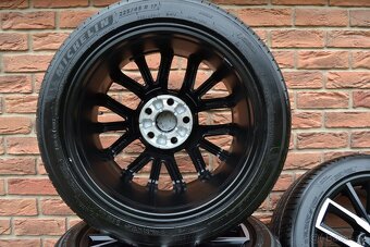 5x114,3 R17 Letní sada Originál Toyota Corolla + 225/45 R17 - 6