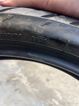 Prodám pneumatiku Bridgestime 120/70R19 - 6