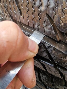 Pneu 215/60/17 - 6