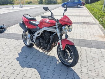 Triumph speed triple 955i - 6