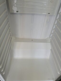 NOVÁ GASTRO VELKÁ vitrína lednice 381 lt VENTILACE - 6