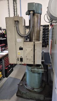 Radiální vrtačka VO32 - 6