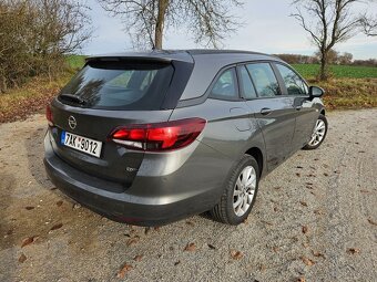 Opel Astra 1,6 CDTI, 100kw, 2019 - 6