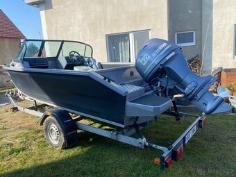 Rybářská loď člun - 6