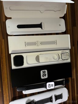 Apple Watch 7 NIKE 45 mm Cellular + GPS - 6