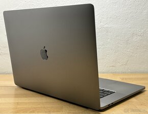 MacBook Pro 16” 2019/16GB RAM/Intel i7/512GB SSD/ Záruka - 6