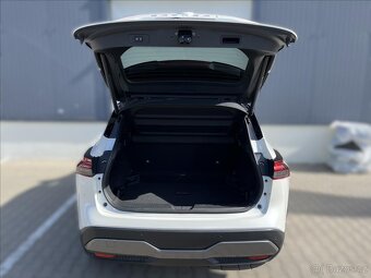 Nissan Qashqai 1,3 DIG-T Mild Hybrid X-Tr Tekna (2024) - 6