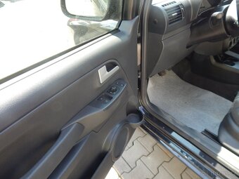 VW FOX 1,4 16V 55kW - 6