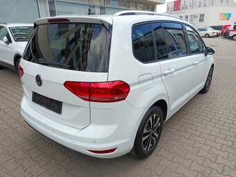 VW Touran 2.0TDI 110kW DSG Webasto Full LED ACC Navi DAB - 6