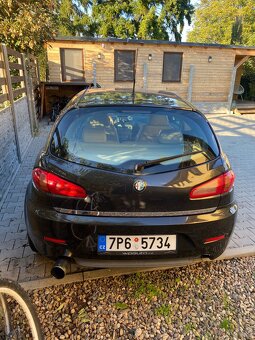 Alfa Romeo 147 - 6