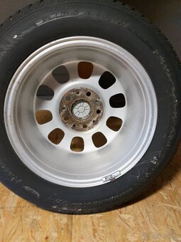BMW alu kola, zimní pneu 195/65R15 - 6