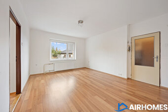 Rodinný dům s dvěma bytovými jednotkami - 6