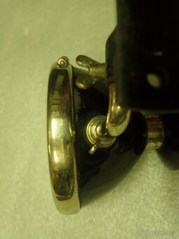 Hledáček na předválečný automobil - 6