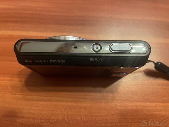 Digitální kompakt Sony CyberShot DSC W730 - 6