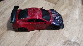 RC drift auto 4x4 - 6