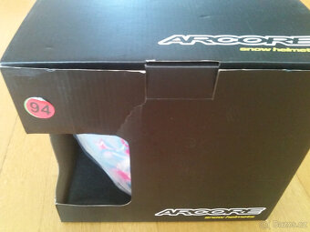 DĚTSKÁ LYŽAŘSKÁ PŘILBA - 6