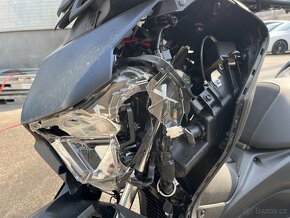 Yamaha X max 125-havarovaná motorka - 6