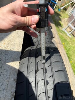Alu 17 original Ford 5x108 letni 225/50/R17 - 6