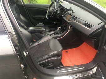 Citroen C5 III 2.7 HDI Tourer Exclusive ČR - 6