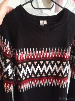 Krásné pletené šaty se vzorem 40/42 - 6