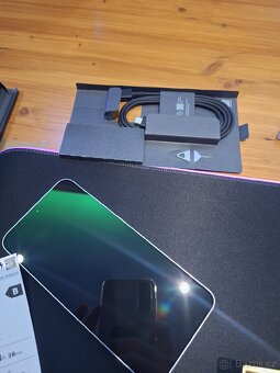 Samsung galaxy S25+ - 6