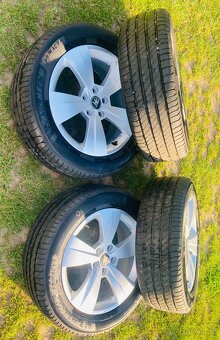 Originální sada Škoda Superb, 215/55 R17, Michelin - 6