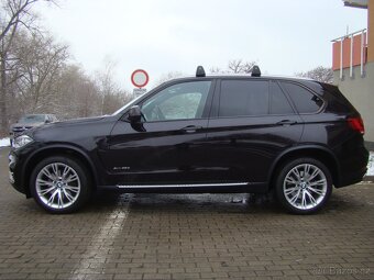 BMW X5 40d 1.MAJ ČR INDIVIDUAL LED - 6