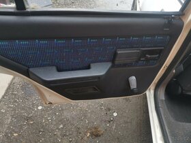 Peugeot 605 SRi a 205 veškeré díly z vozu - 6