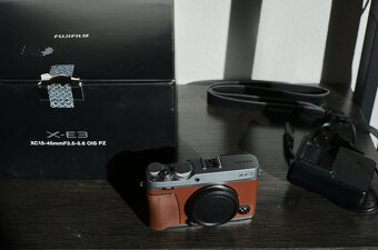 Fujifilm X-E3 Limitovaná edice v hnědé barvě - 6