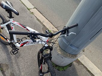 Horské kolo SPECIALIZED HARDROCK - 6