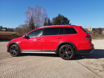 Volkswagen Golf VII Alltrack 2.0 TDI 4Motion - 6