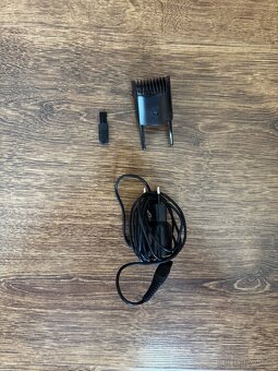 Zastřihávač vousů Philips series 5000 - 6