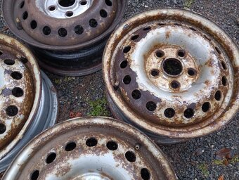 Disky VW transporter T4 + pokličky - 6