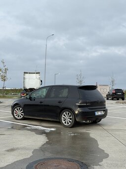 Volkswagen Golf 6 - 6