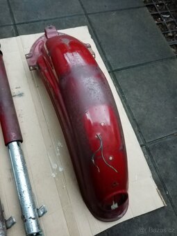 Malá kývačka Jawa-ČZ,  blatník, přední vidlice - 6