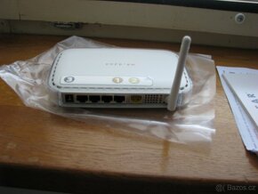 Wifi router netgear WGR614 - zcela novy - 6